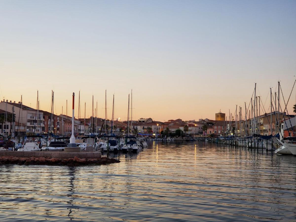 Le Vent Dans Les Voiles - Appartement Classe 4 Etoiles Mèze Eksteriør bilde